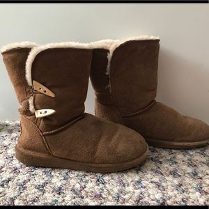 Light brown Bearpaw Boots